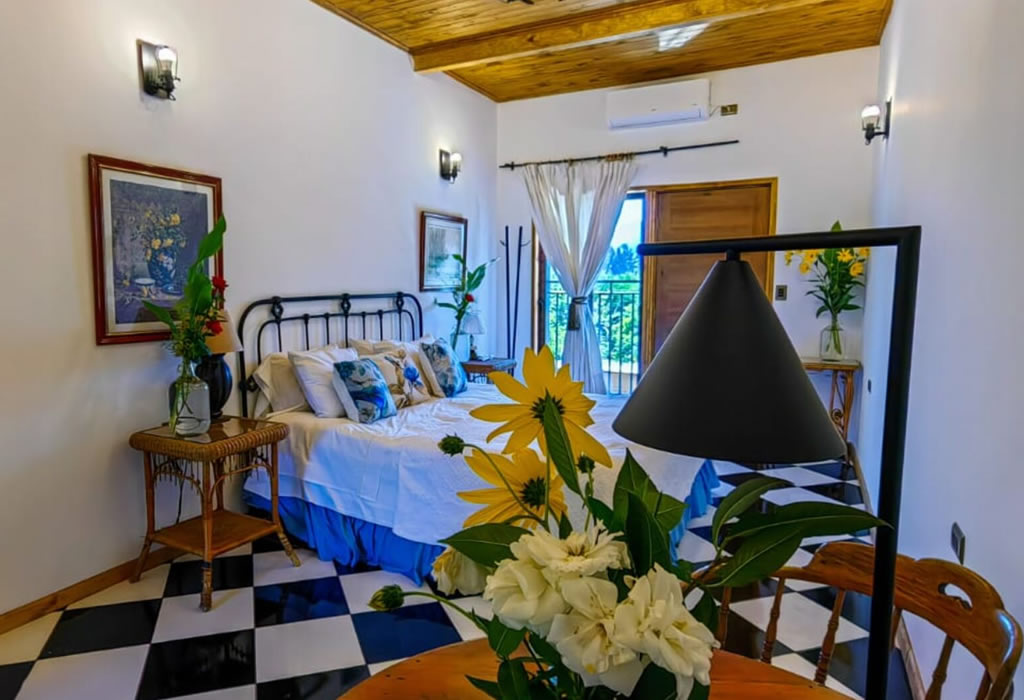 Deluxe Double con Vistas al Jardín